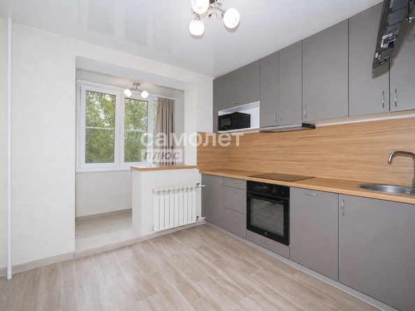 
  Продается 2-комн. квартира 50.4 м². Фото 1.