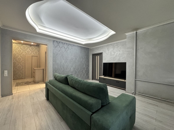 
  Сдается 2-комн. квартира 67.8 м². Фото 3.