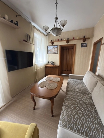 
  Продается 3-комн. квартира 50 м². Фото 1.