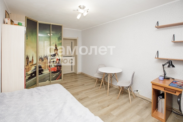 
  Продается 3-комн. квартира 107.3 м². Фото 2.