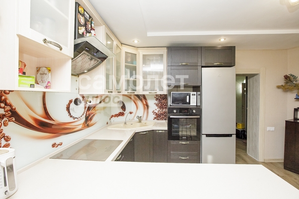 
  Продается 3-комн. квартира 107.3 м². Фото 10.