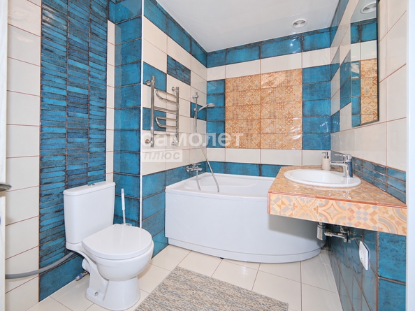 
  Продается 3-комн. квартира 61.4 м², в ЖК Кедровый, дом 12. Фото 15.
