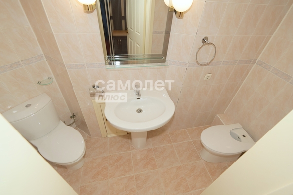 
  Продается 4-комн. квартира 149.4 м². Фото 32.