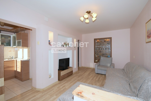 
  Продается 3-комн. квартира 62.7 м². Фото 1.