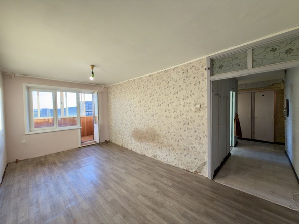 
  Продается 3-комн. квартира 59.9 м². Фото 1.