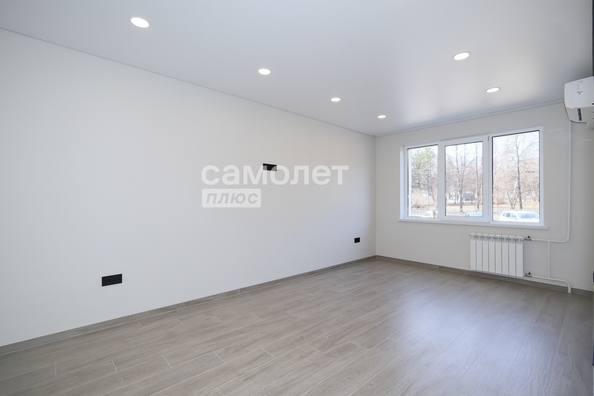 
  Продается 3-комн. квартира 60.6 м². Фото 1.