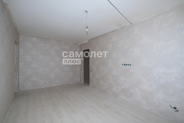 
  Продается 3-комн. квартира 63.7 м². Фото 1.