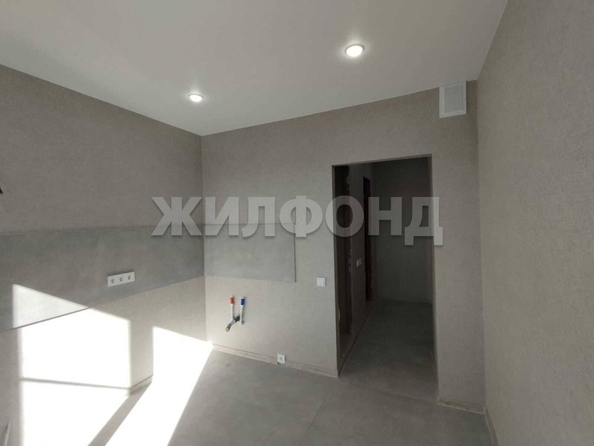 
   Продам 2-комнатную, 50.2 м², Королева ул, 14/2

. Фото 9.