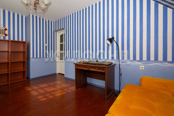 
   Продам дом, 227 м², Новосибирск

. Фото 17.