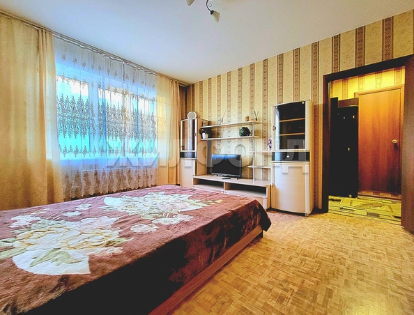 
   Продам 1-комнатную, 32.5 м², Титова ул, 238/2

. Фото 1.