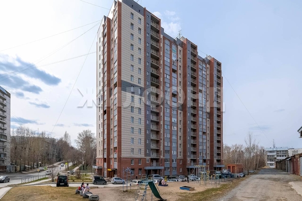 
  Продается 2-комн. квартира, 59.9 м², Толбухина ул, д. 2
. Фото 4.