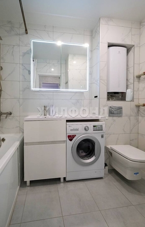 
   Продам 2-комнатную, 39.6 м², 3-й микрорайон, 15/1

. Фото 13.
