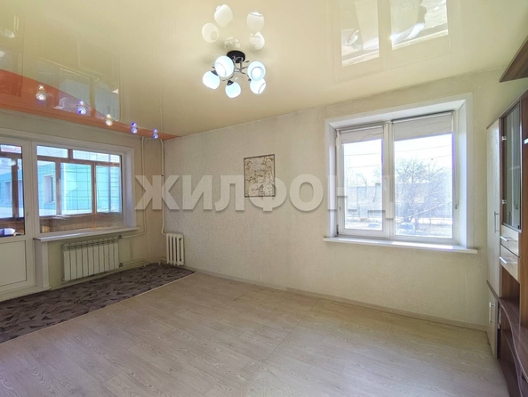 
   Продам 2-комнатную, 47.5 м², Ленинградская ул, 149

. Фото 2.