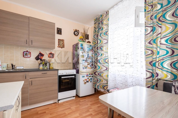 
   Продам 2-комнатную, 55.6 м², Гребенщикова ул, 11/1

. Фото 11.