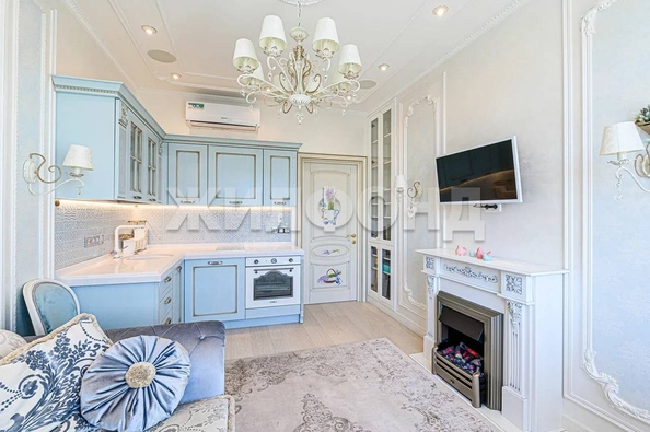 
   Продам 4-комнатную, 143 м², Романова ул, 25

. Фото 8.