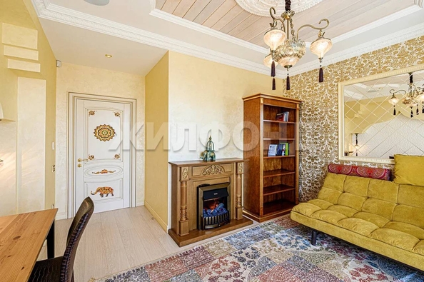 
   Продам 4-комнатную, 143 м², Романова ул, 25

. Фото 12.