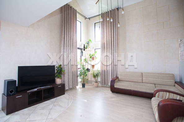 
   Продам дом, 155 м², Новолуговое

. Фото 5.