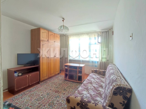 
   Продам 1-комнатную, 28.9 м², Ветеранов Войны б-р, 16

. Фото 1.