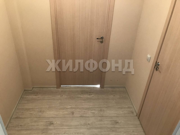 
   Продам студию, 22.7 м², Закаменский мкр, 12

. Фото 6.
