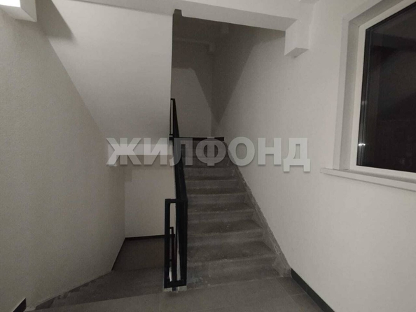 
   Продам 2-комнатную, 40 м², Октябрьская ул, 20

. Фото 12.