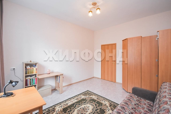 
   Продам 2-комнатную, 55.1 м², Александра Невского ул, 6

. Фото 8.
