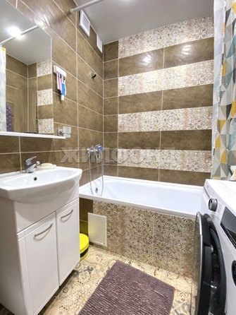 
   Продам 3-комнатную, 57.7 м², Александра Чистякова ул, 2/1

. Фото 11.