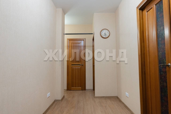 
   Продам 3-комнатную, 76.5 м², Народная ул, 77

. Фото 25.