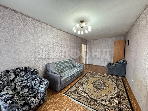 
   Продам 1-комнатную, 39 м², Луговская ул, 100

. Фото 3.