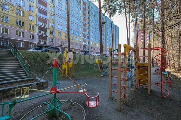 
   Продам 1-комнатную, 38.3 м², Сухарная ул, 78

. Фото 20.