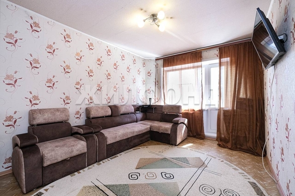 
  Продается 1-комн. квартира, 38.3 м², Сухарная ул, д. 78
. Фото 3.