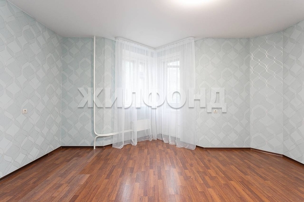 
  Продается 1-комн. квартира, 51.3 м², Учительская ул, д. 8
. Фото 4.