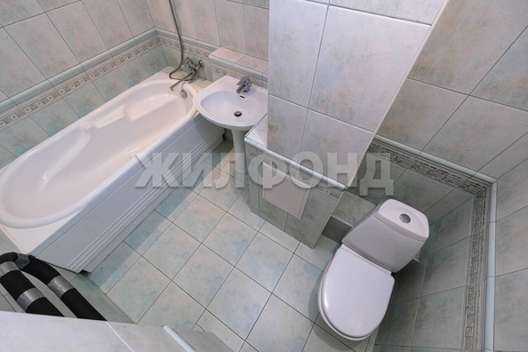 
   Продам 2-комнатную, 51.7 м², Краснообск, 218

. Фото 29.