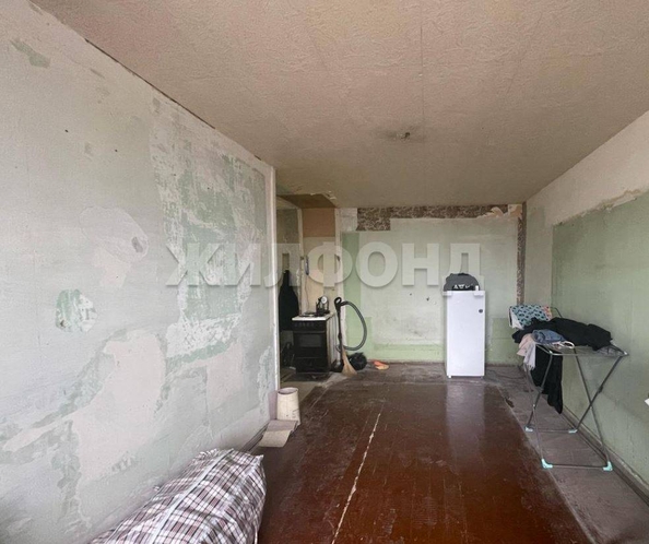 
   Продам 2-комнатную, 41 м², Зыряновская ул, 121

. Фото 2.