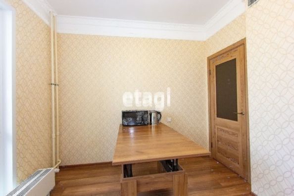 
   Продам 1-комнатную, 35.4 м², Ясный Берег ул, 9

. Фото 5.