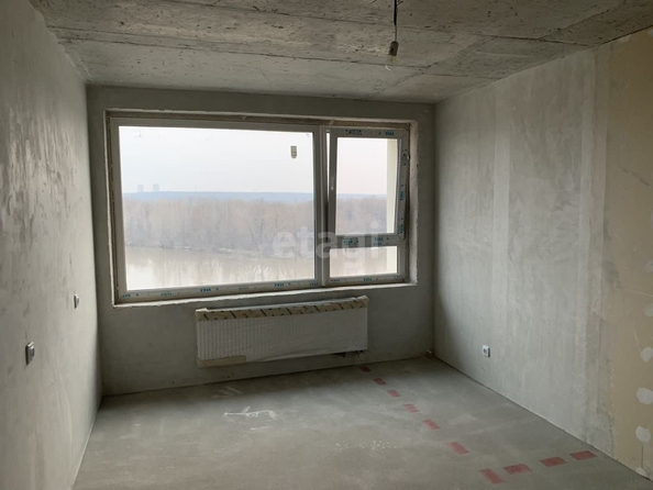 
   Продам 1-комнатную, 40.3 м², Владимира Заровного ул, 32

. Фото 2.