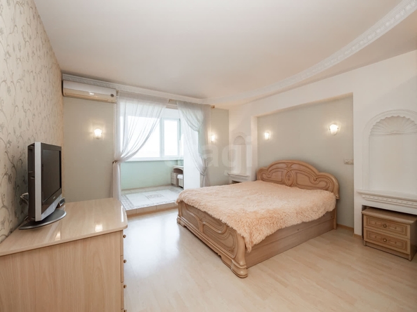 
   Продам 4-комнатную, 132 м², Обская ул, 50/1

. Фото 24.