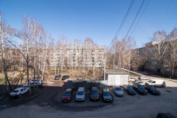 
   Продам 3-комнатную, 59.3 м², Курганская ул, 38

. Фото 20.