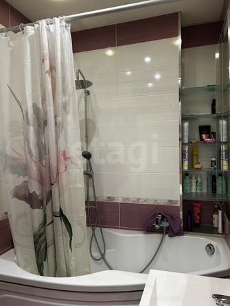 
   Продам 3-комнатную, 96.1 м², Овражная ул, 13

. Фото 6.