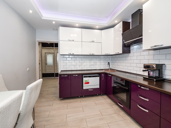 
  Продается 3-комн. квартира, 75.2 м², Танковая ул, д. 32
. Фото 4.