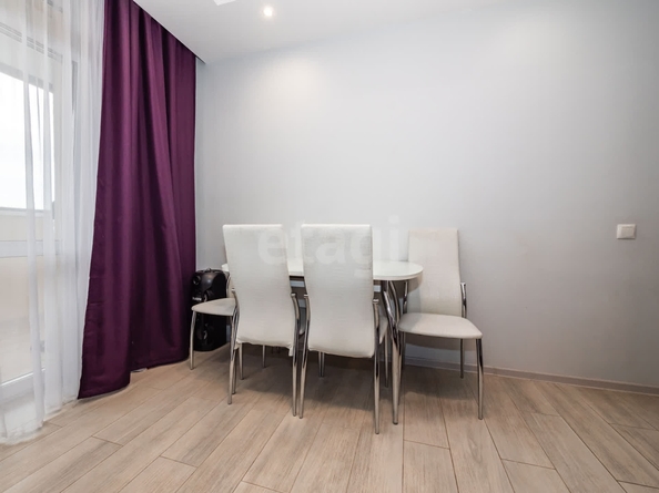 
  Продается 3-комн. квартира, 75.2 м², Танковая ул, д. 32
. Фото 8.