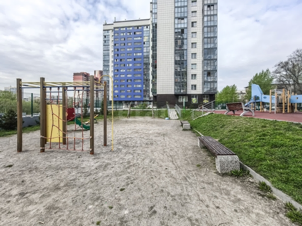 
  Продается 3-комн. квартира, 75.2 м², Танковая ул, д. 32
. Фото 39.
