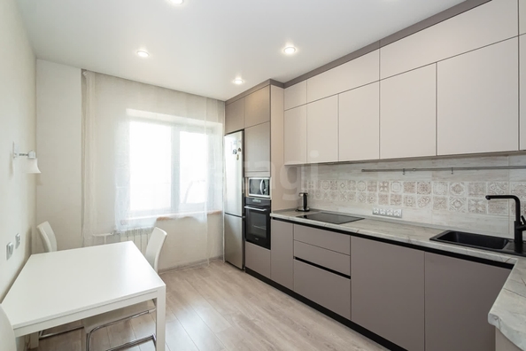 
  Продается 1-комн. квартира, 51.6 м², Галущака ул, д. 3
. Фото 1.