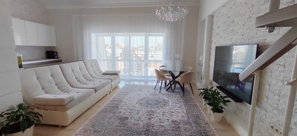 
   Продам 3-комнатную, 120 м², Победы ул, 55/1

. Фото 2.