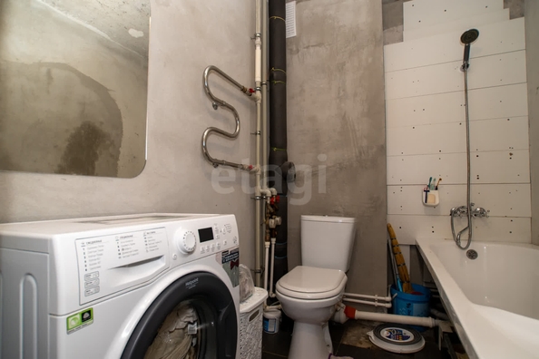 
   Продам 2-комнатную, 35.6 м², Венская ул, 15

. Фото 17.