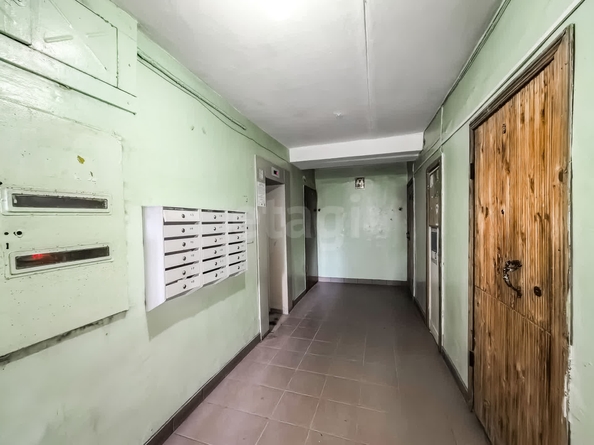 
   Продам 2-комнатную, 42 м², Богдана Хмельницкого ул, 17

. Фото 14.