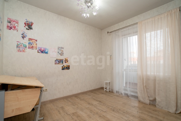 
   Продам 4-комнатную, 144.9 м², Вертковская ул, 42

. Фото 9.