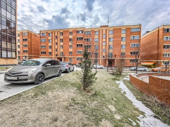 
   Продам 1-комнатную, 35.2 м², Стрижи мкр, 5

. Фото 28.