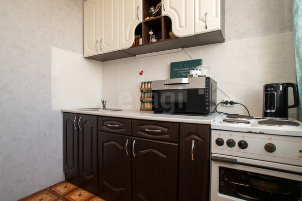 
   Продам 1-комнатную, 29.7 м², Октябрьская ул, 13

. Фото 4.