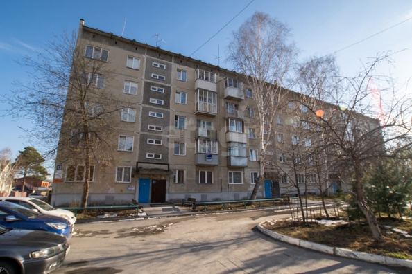 
   Продам 1-комнатную, 29.7 м², Октябрьская ул, 13

. Фото 17.