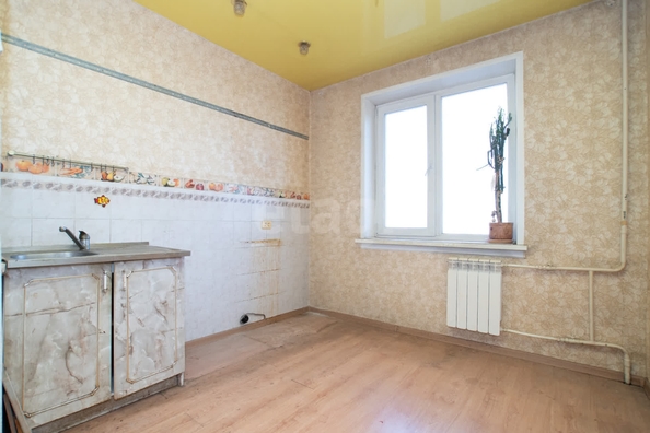 
   Продам 4-комнатную, 75.3 м², Оловозаводская ул, 1/3

. Фото 12.